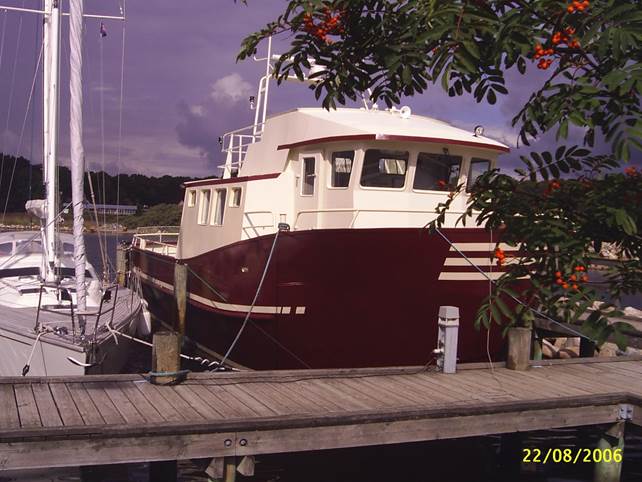 Et billede, der indeholder udendørs, vandfartøj, havn

Automatisk genereret beskrivelse